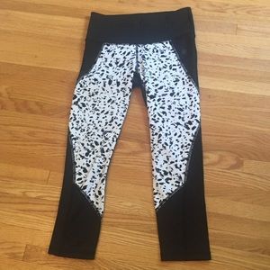 Athleta crop/Capri Leggings